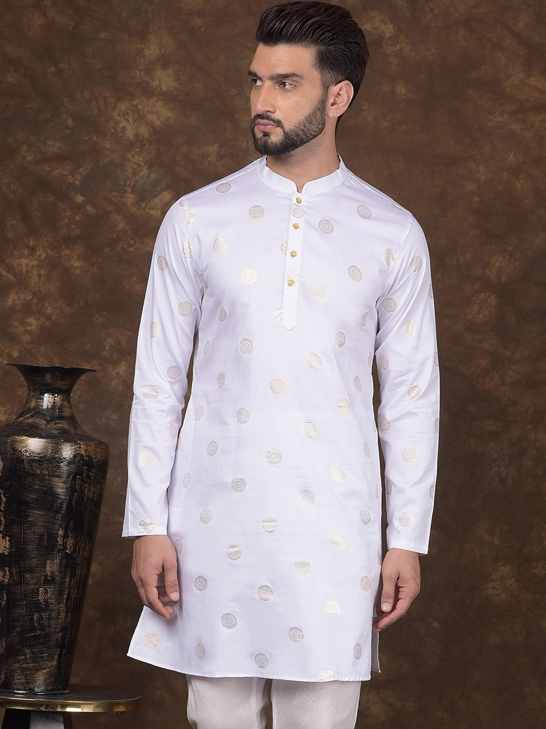 

DEYANN Ethnic Motifs Printed Mandarin Collar Kurta, White