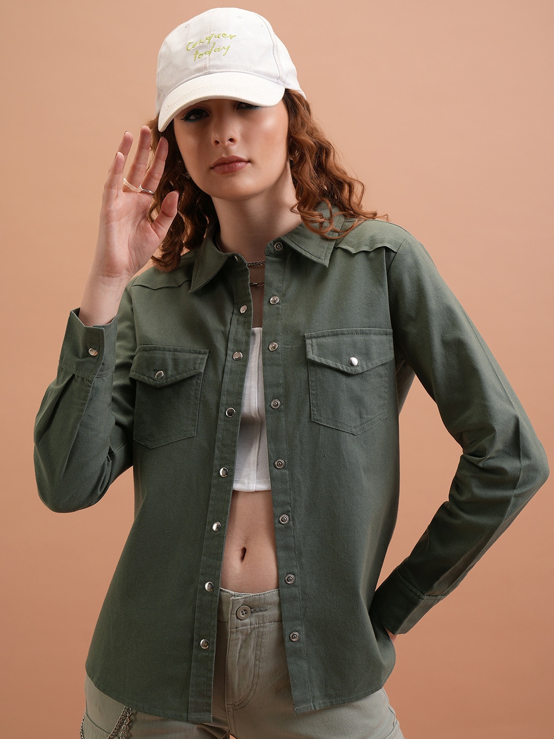 

Tokyo Talkies Solid Buttoned Shirt, Green