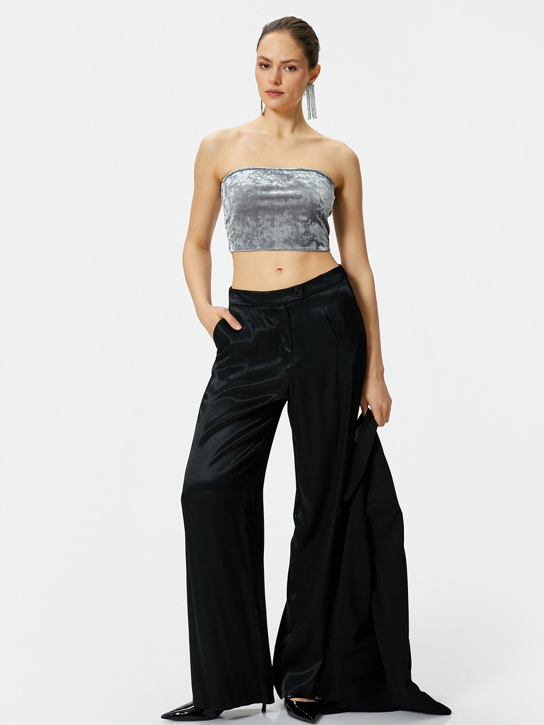 

Koton Self Design Strapless Tube Crop Top, Grey