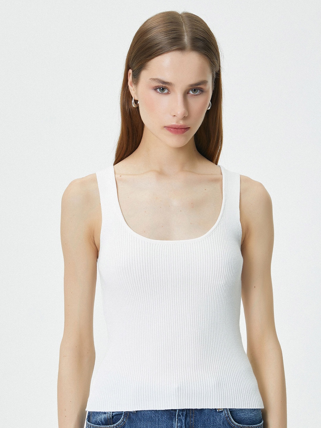 

Koton Scoop Neck Sleeveless Fitted Top, Beige