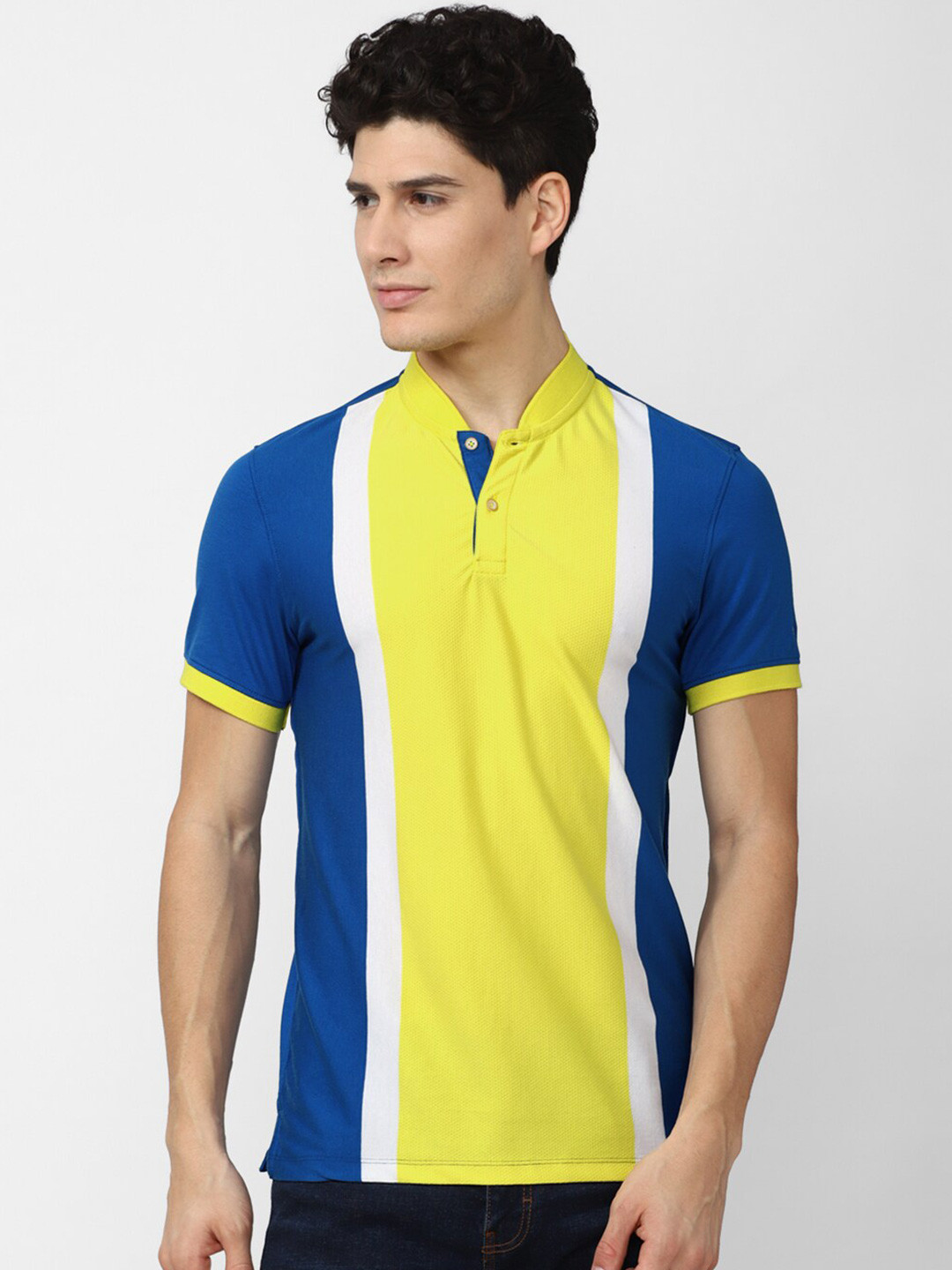 

Peter England Casuals Colourblocked Mandarin Collar Slim Fit T-shirt, Blue