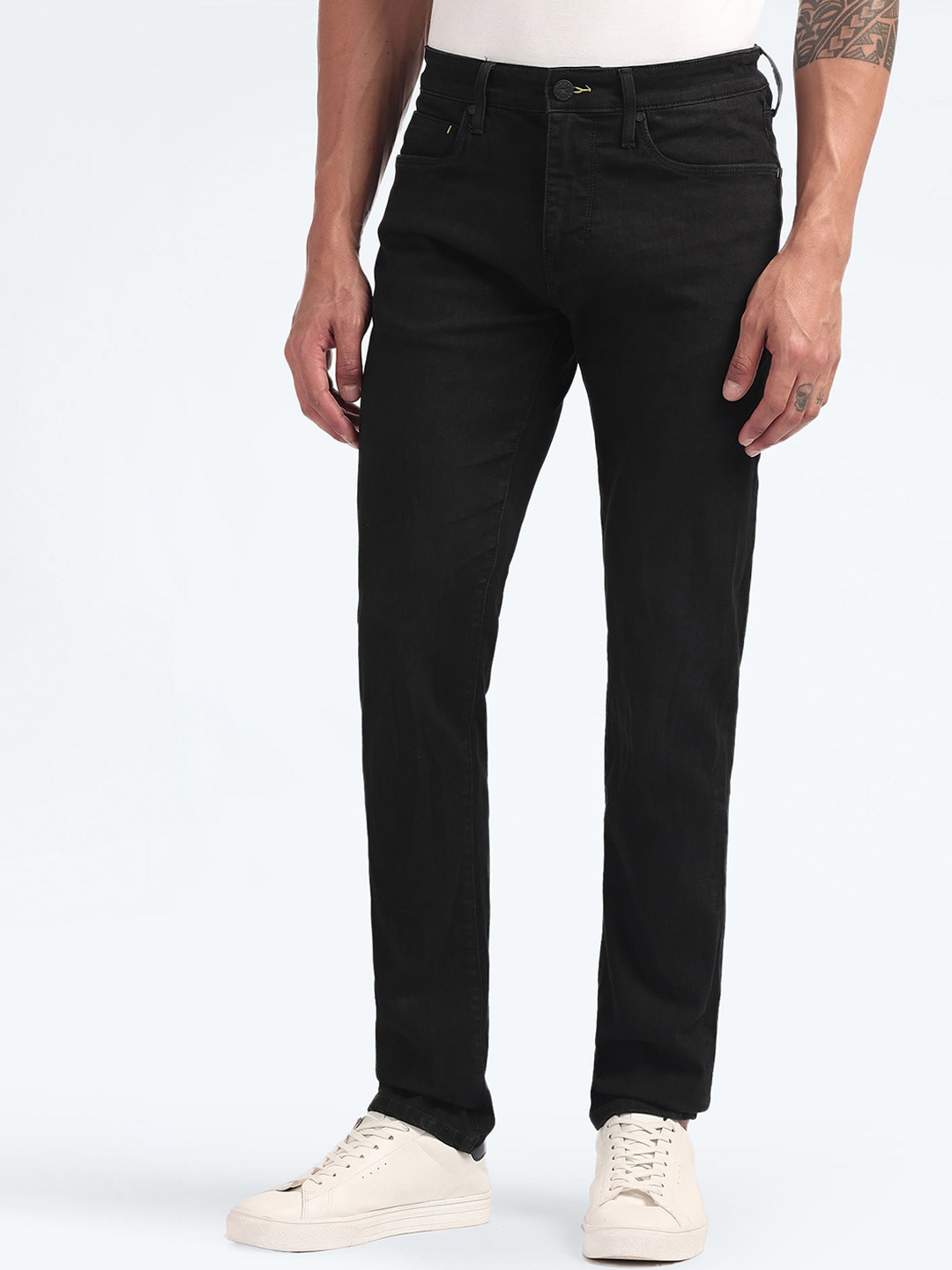 

Flying Machine Men Straight Fit Stretchable Clean Look Jeans, Black