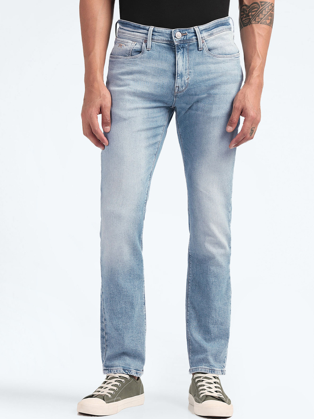 

Flying Machine Men Straight Fit Heavy Fade Clean Look Stretchable Jeans, Blue
