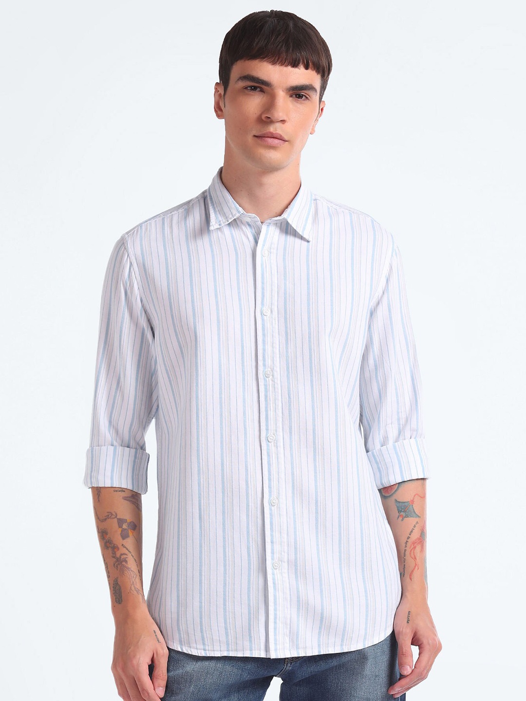 

Flying Machine Slim Fit Vertical Striped Spread Collar Oxford Pure Cotton Casual Shirt, Blue