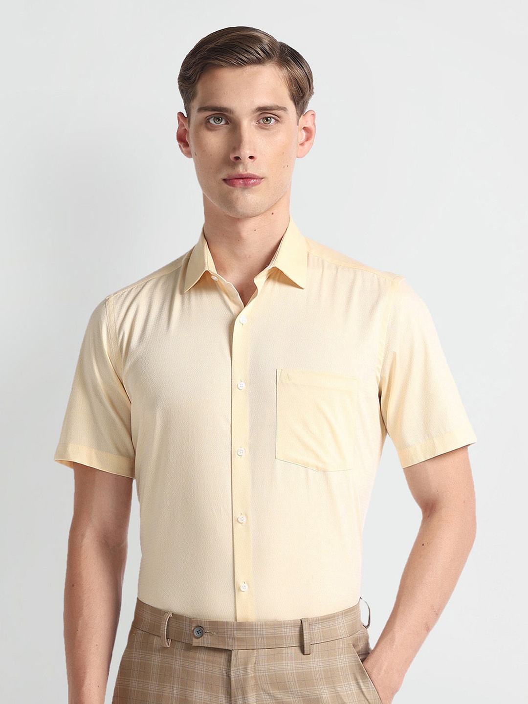 

Arrow Spread Collar Cotton Formal Shirt, Yellow