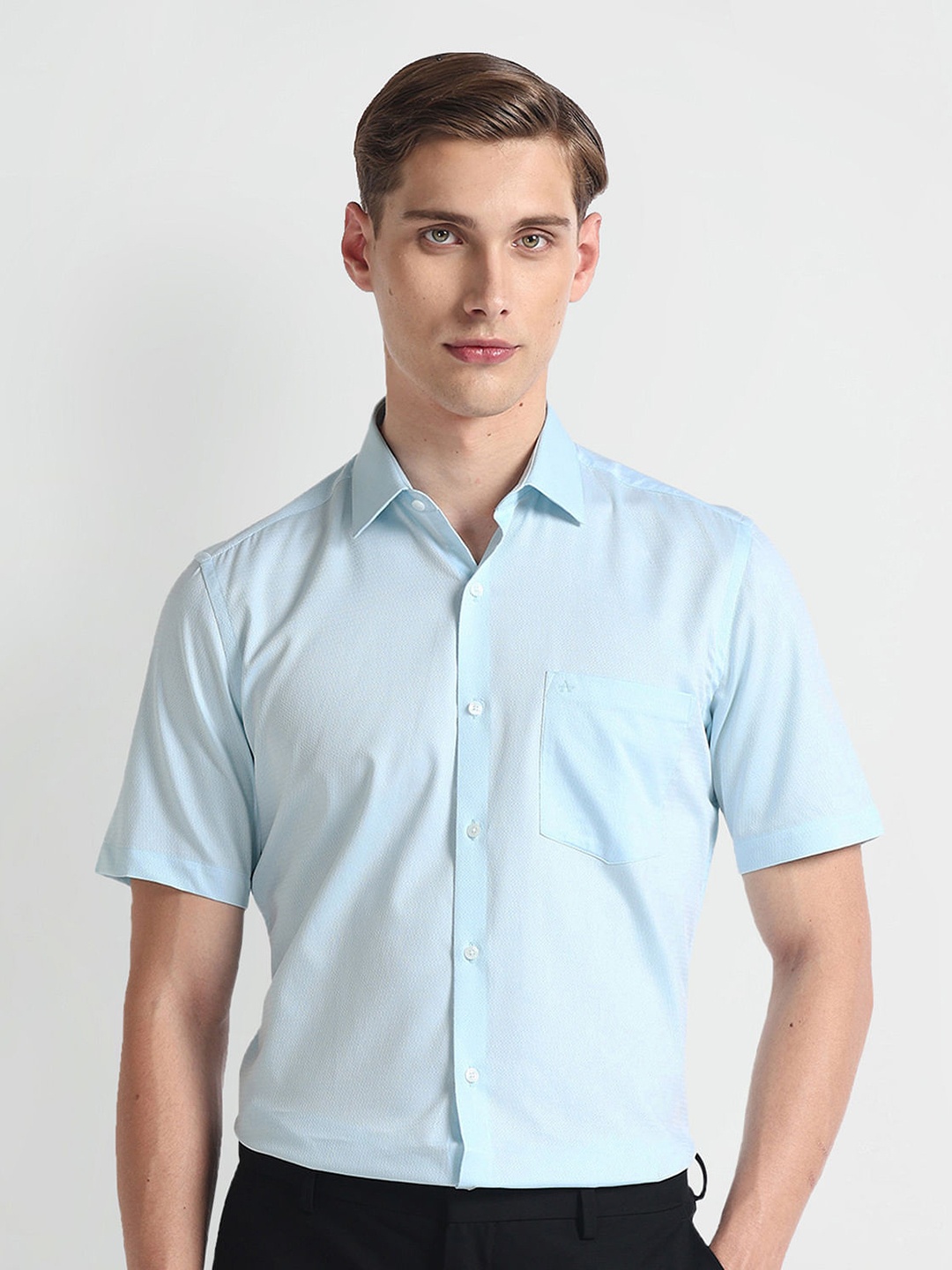 

Arrow Textured Short Sleeves Pure Cotton Formal Shirt, Blue