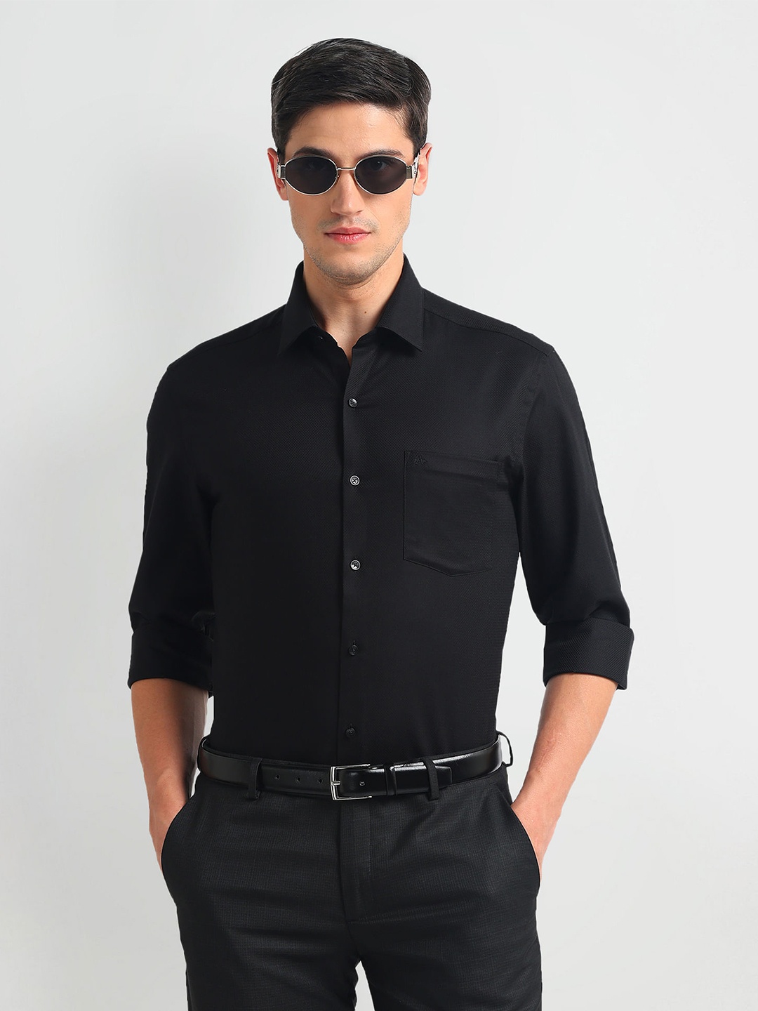 

Arrow Slim Fit Textured Pure Cotton Dobby Formal Shirt, Black