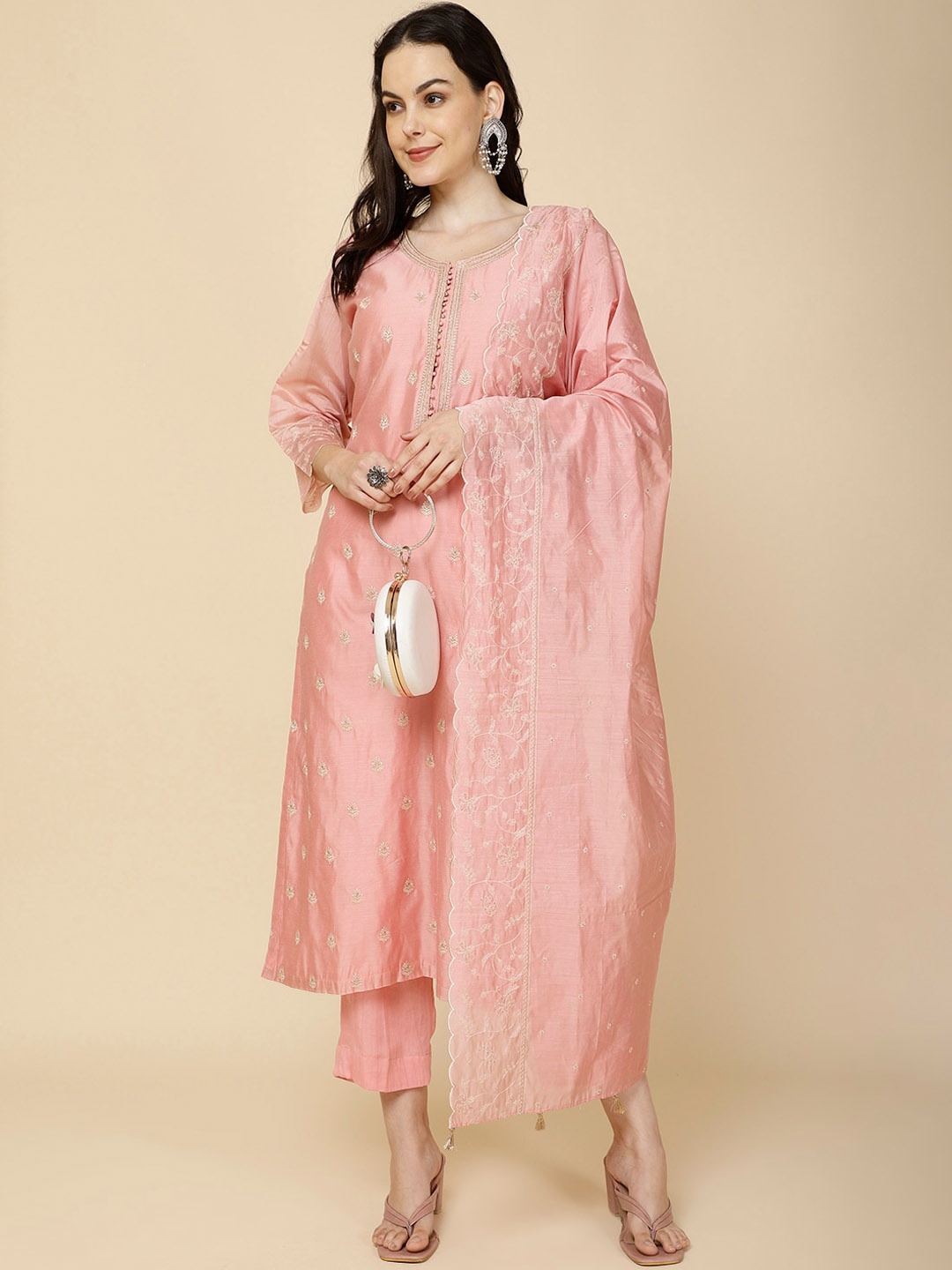 

Meena Bazaar Floral Embroidered Regular Thread Work Kurta With Trousers & Dupatta, Pink