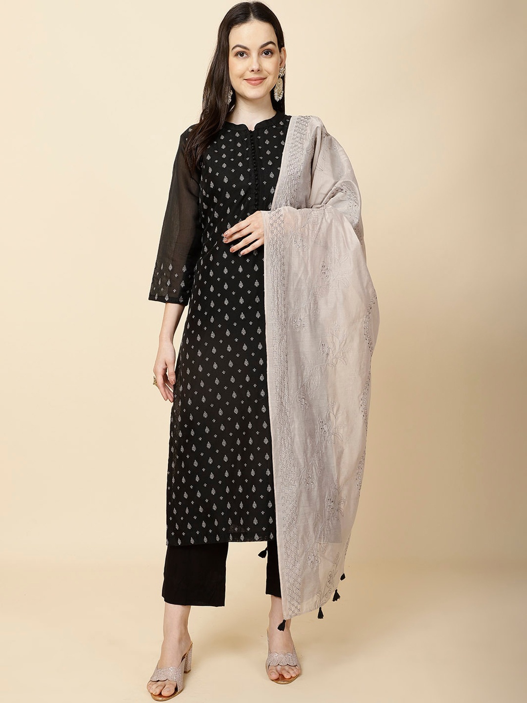 

Meena Bazaar Ethnic Motifs Embroidered Regular Straight Kurta with Trousers & Dupatta, Black