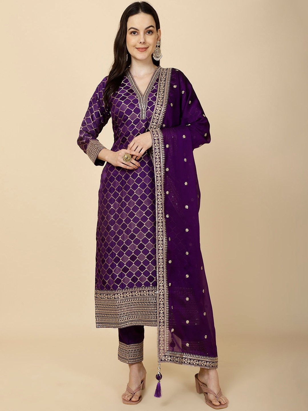 

Meena Bazaar Regular Sequinned Kurta With Trousers & Dupatta, Purple