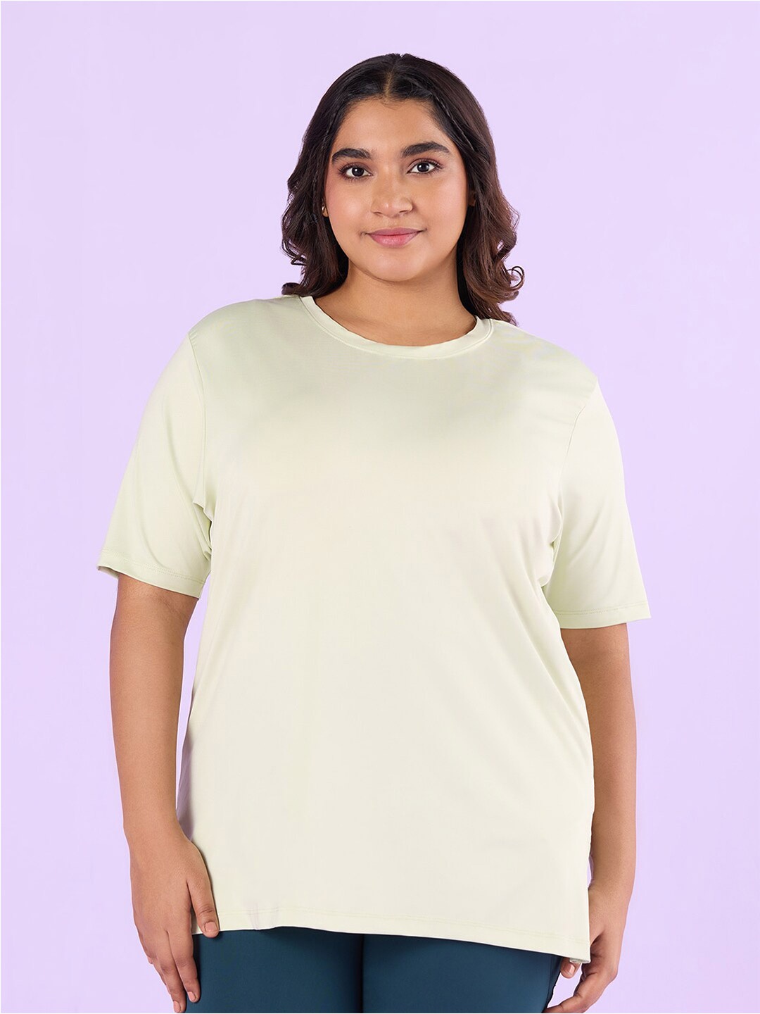 

Big Hello - The Plus Life Round Neck T-shirt, Green