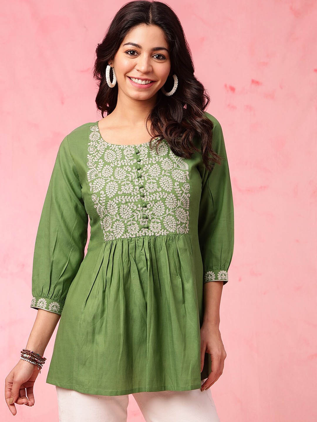 

Anouk Women Striped Flared Sleeves Thread Work Anarkali Kurta, Green