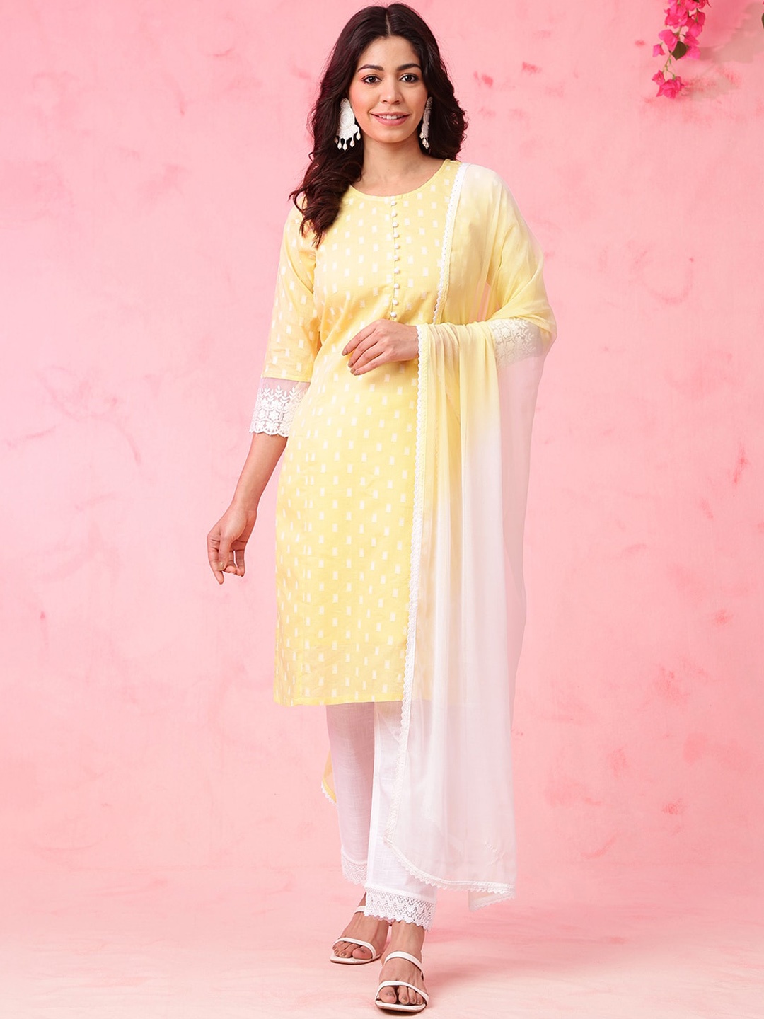 

Anouk Yellow Round Neck Geometric Printed Pure Cotton Kurta with Trousers & Dupatta