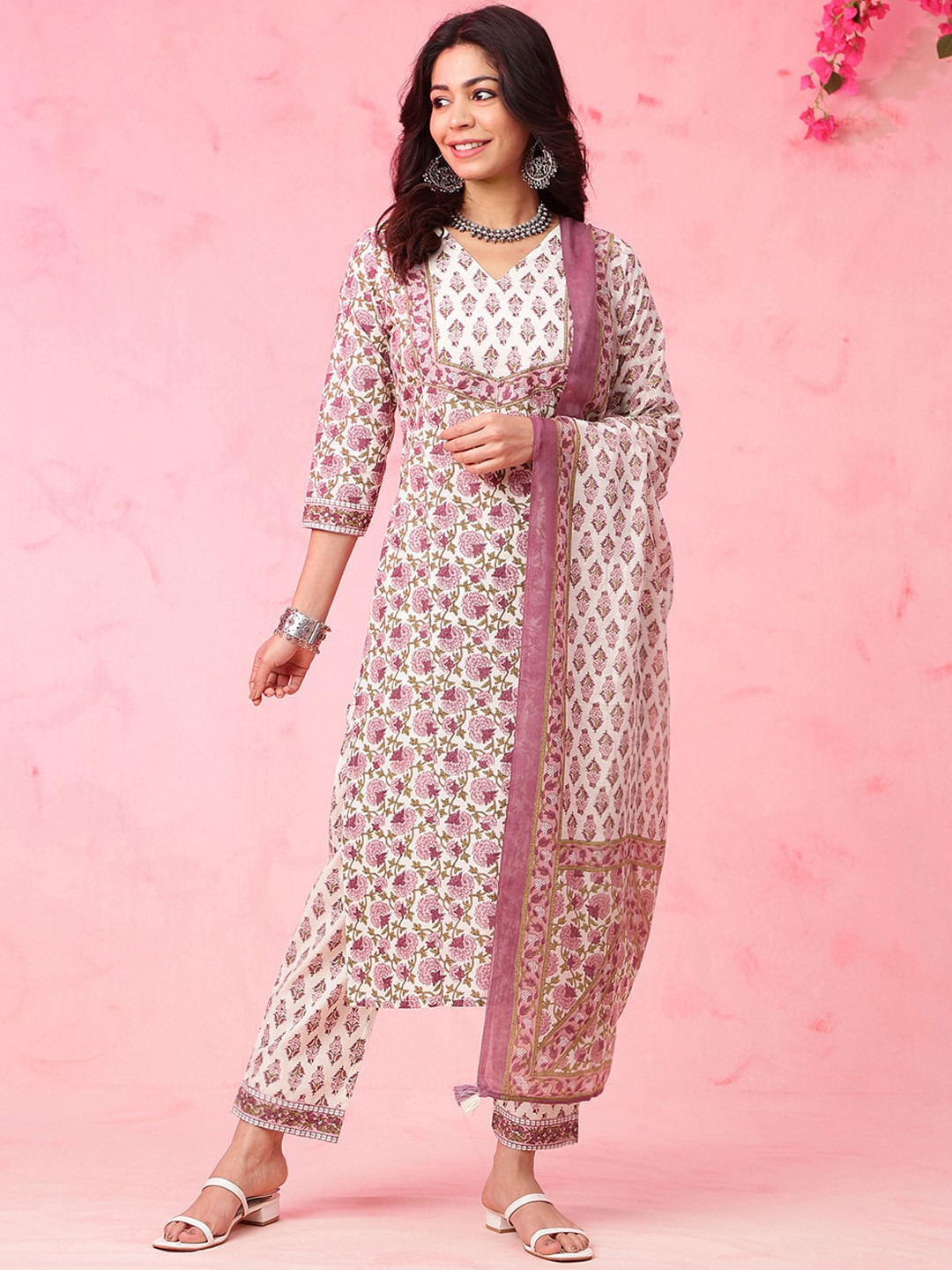 

Anouk White Floral Printed V-Neck Pure Cotton Straight Kurta with Trousers & Dupatta