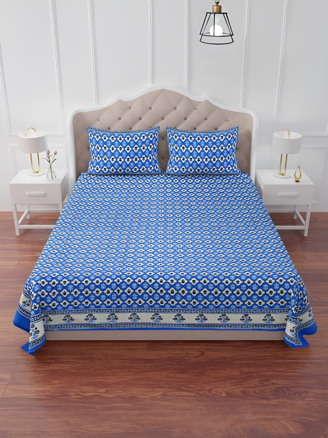 

The Craft Monk Blue & White Floral Print Cotton 240 TC King Bedsheet with 2 Pillow Covers
