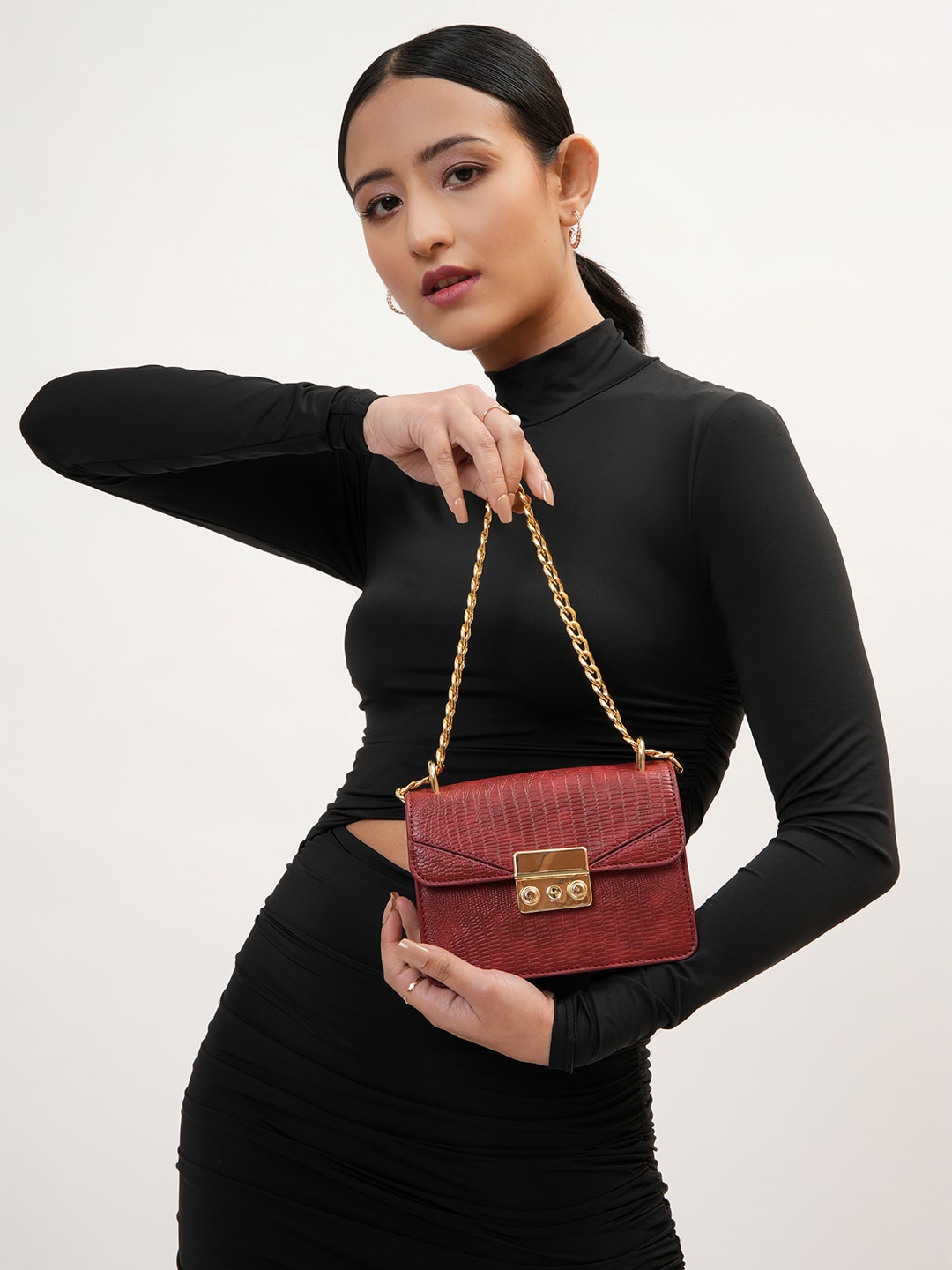 

KLEIO Textured Structured Sling Bag, Maroon