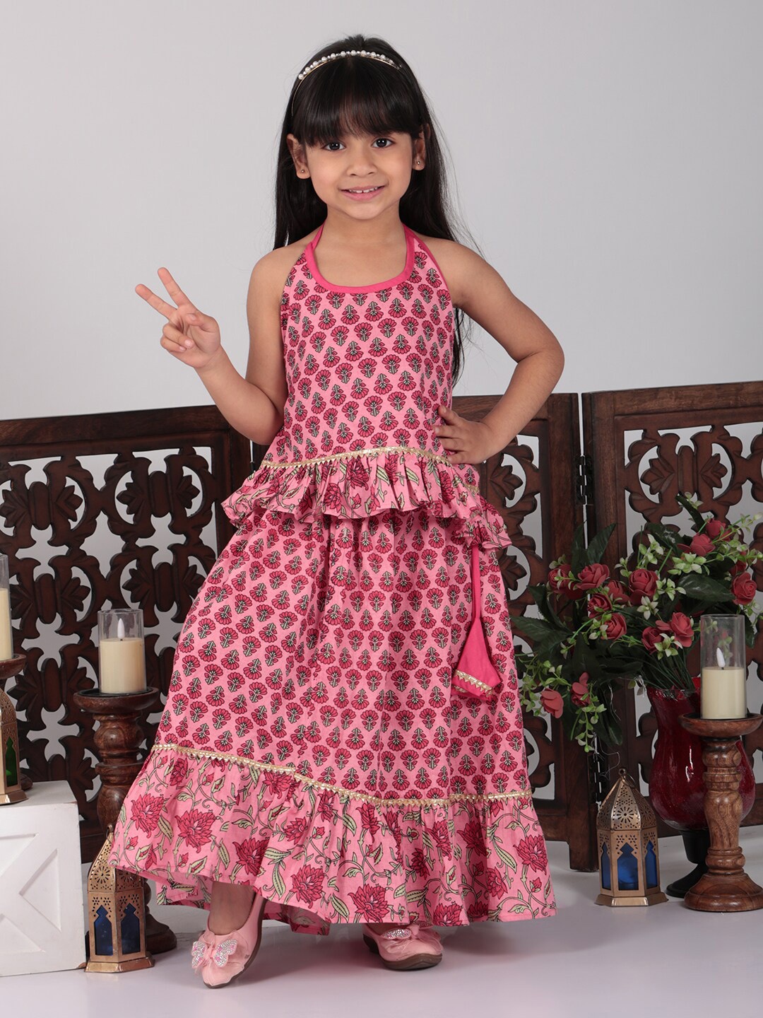 

Here&Now X Kinder Kids Girls Printed Ready to Wear Lehenga & Blouse, Pink