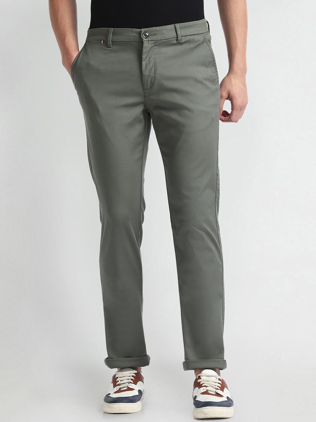 

Arrow Sport Autopress Men Slim Fit Mid Rise Autoflex Trouser, Green