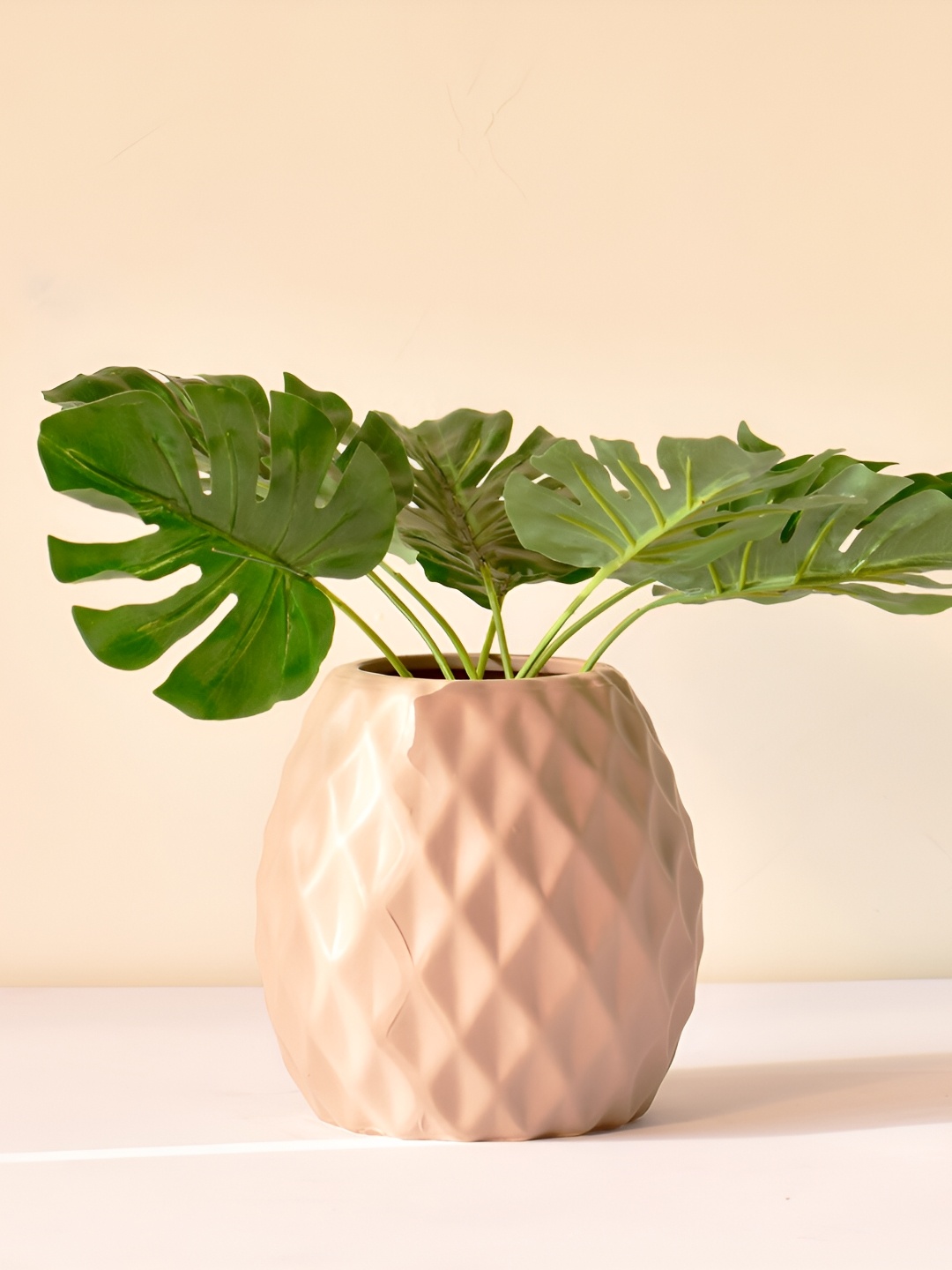 

Morcee Beige Ceramic Delilah Cross Vases