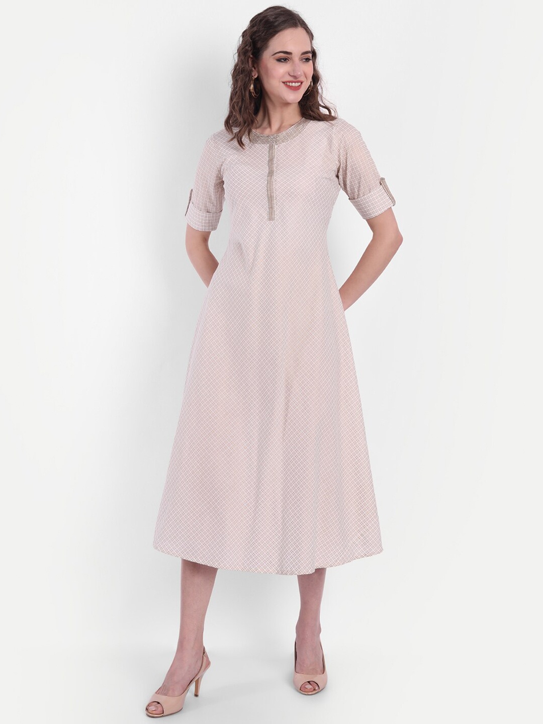 

SUTI Checked Mandarin Collar Roll-Up Sleeves Cotton A-Line Midi Dress, Off white