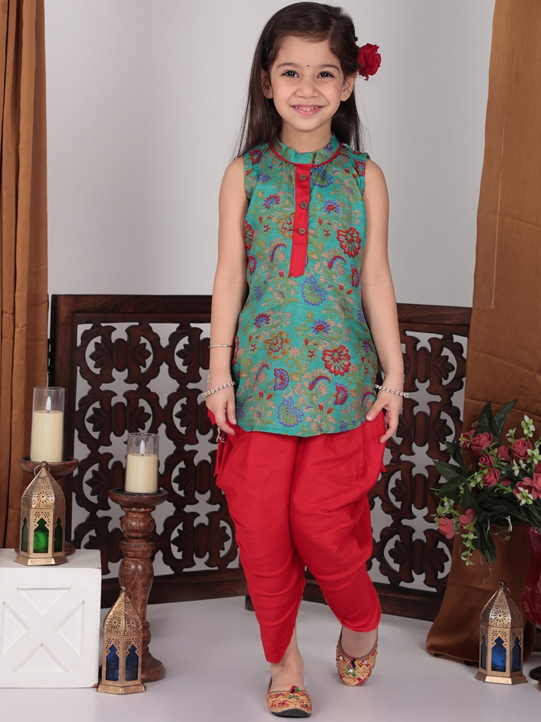 

Here&Now X Kinder Kids Girls Floral Printed Regular Pure Cotton Kurti with Dhoti Pant, Green