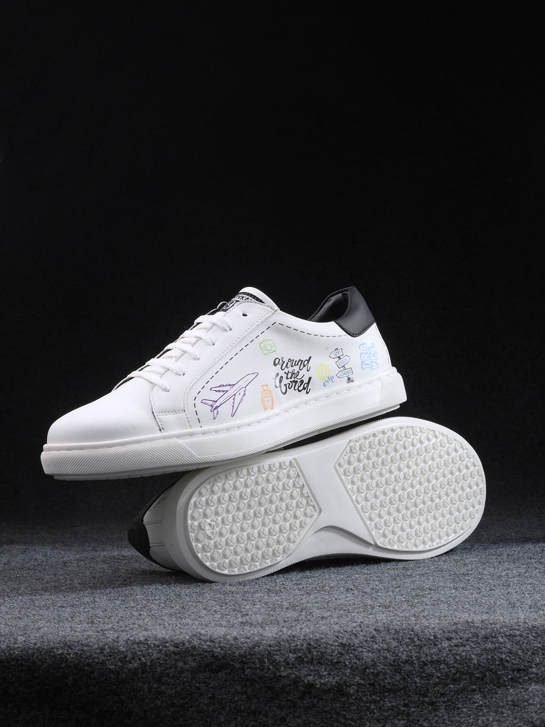 

SPYKAR Men Printed Lace-Ups Sneakers, White
