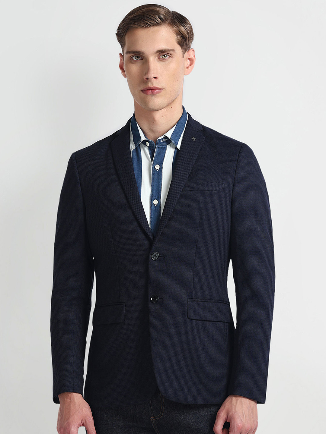

Arrow Textured Single-Breasted Slim-Fit Formal Blazer, Blue