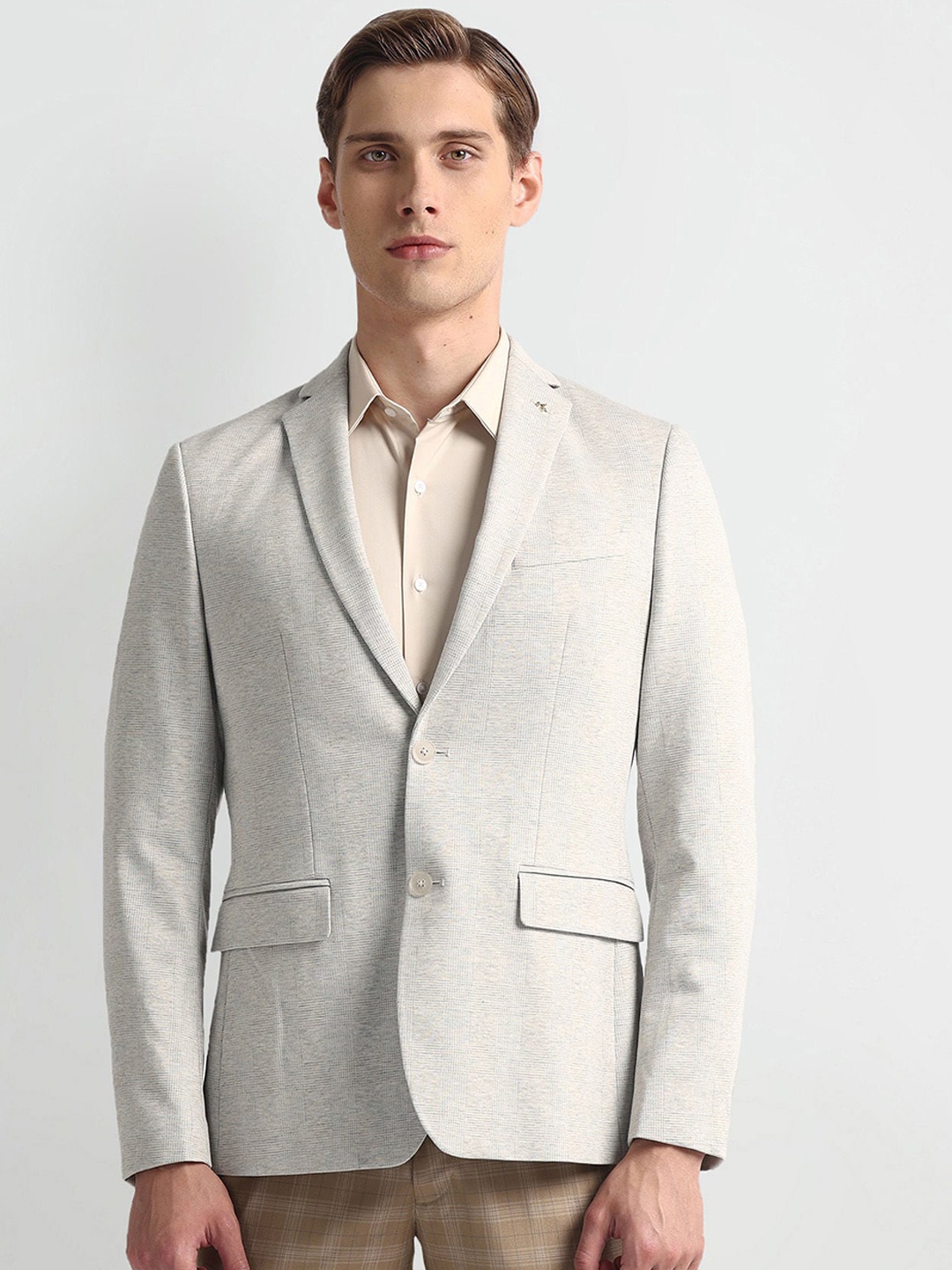 

Arrow Checked Slim-Fit Single-Breasted Blazer, Beige