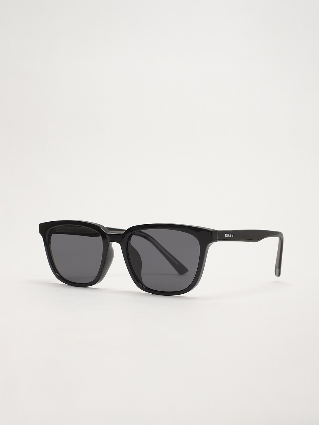

THE BEAR HOUSE Men Rectangle Sunglasses BSG-VEFSN-BK, Black