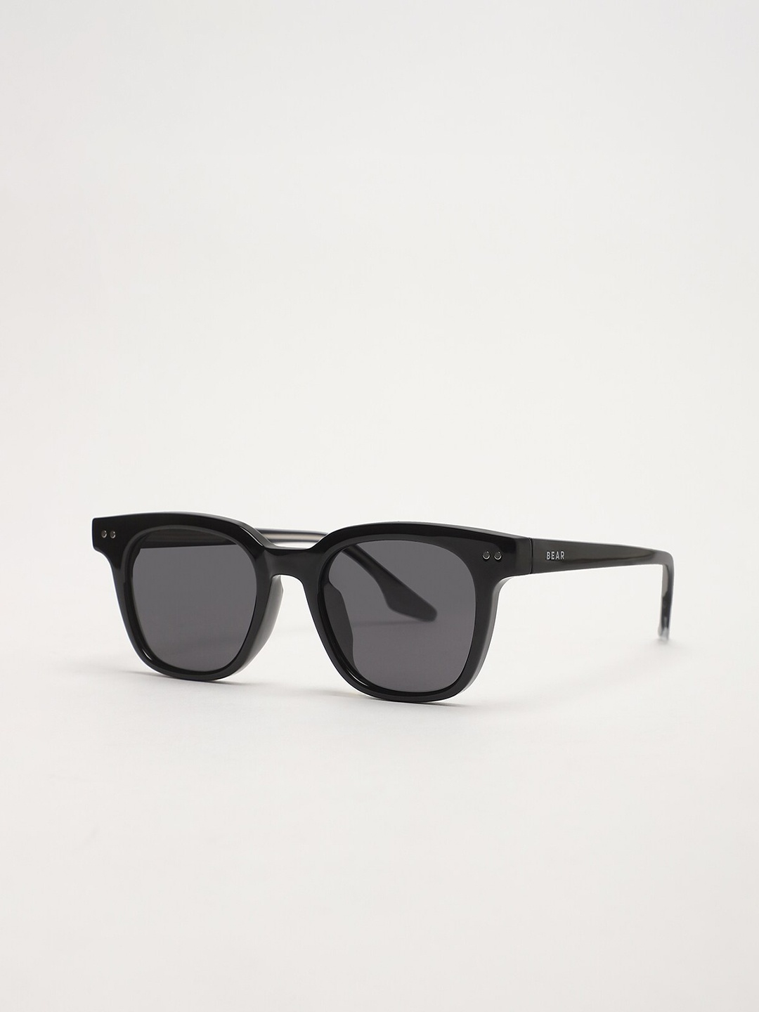 

THE BEAR HOUSE Men Square Sunglasses BSG-USHUAIA-BK, Black