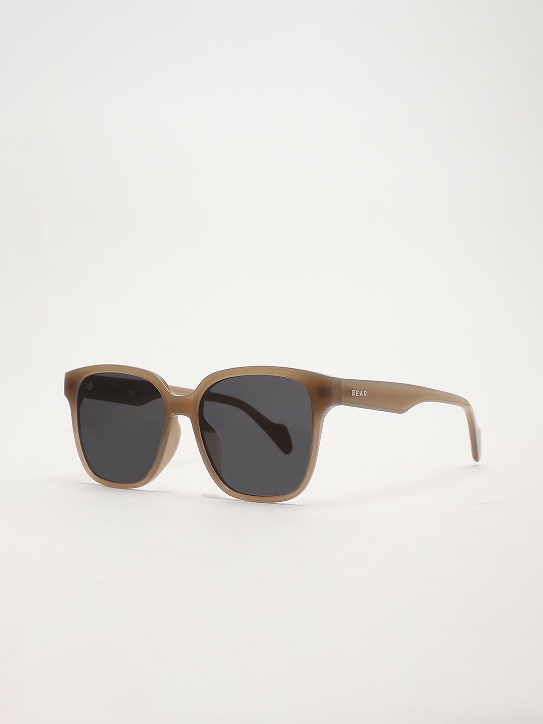 

THE BEAR HOUSE Men Wayfarer Sunglasses BSG-LYNGO-BR, Grey