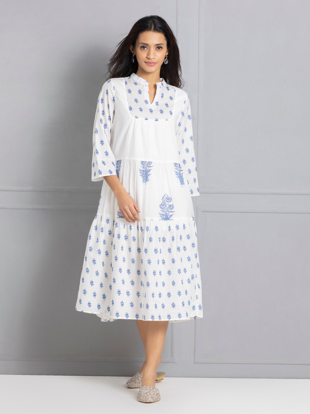 

SHAYE Floral Printed A-Line Pure Cotton Midi Dress, White