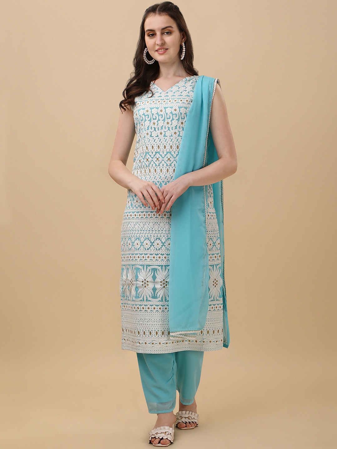 

Vidraa Western Store Floral Embroidered Kurta & Trousers With Dupatta, Turquoise blue