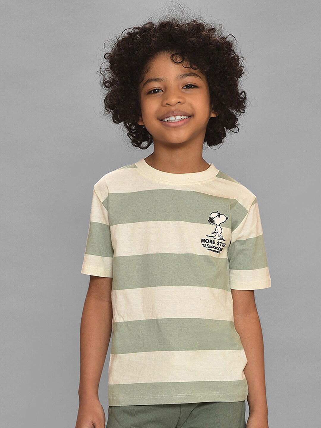 

MiArcus Infant Kids Striped Peanuts Snoopy Printed Cotton T-shirt, Green