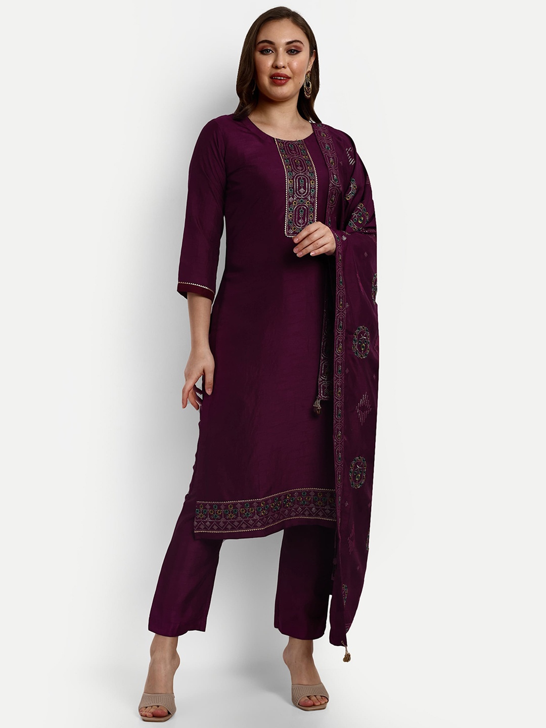 

V B SONS Floral Embroidered Regular Sequinned Kurta with Trousers & Dupatta, Maroon