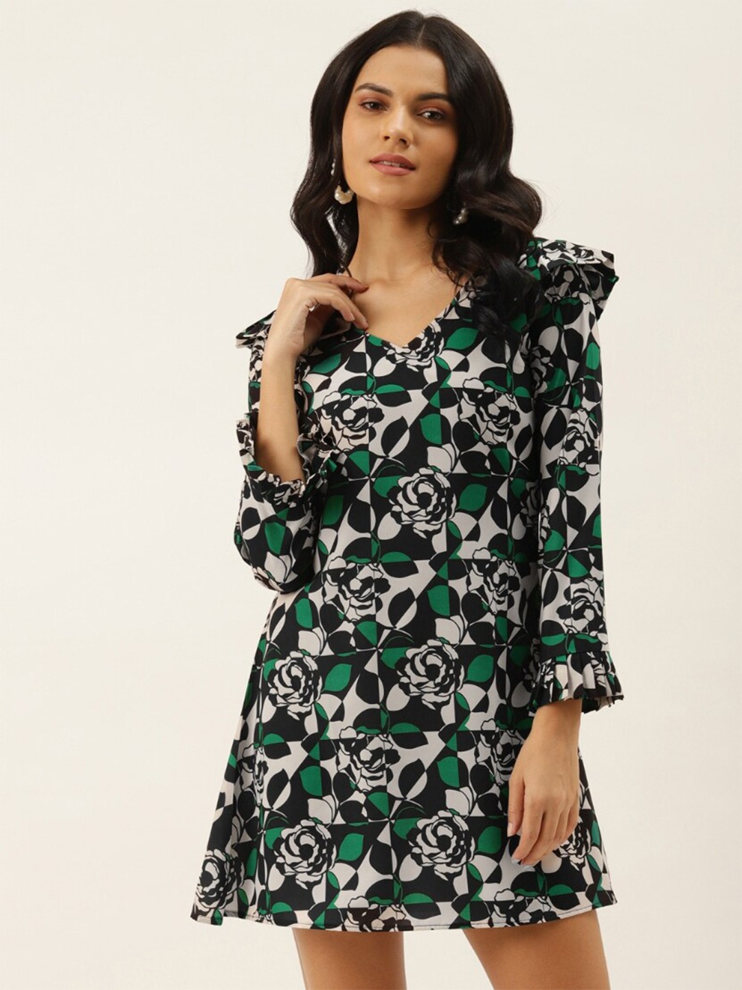 

MELOSO Floral Printed V-Neck Bell Sleeves Ruffles A-Line Dress, Cream