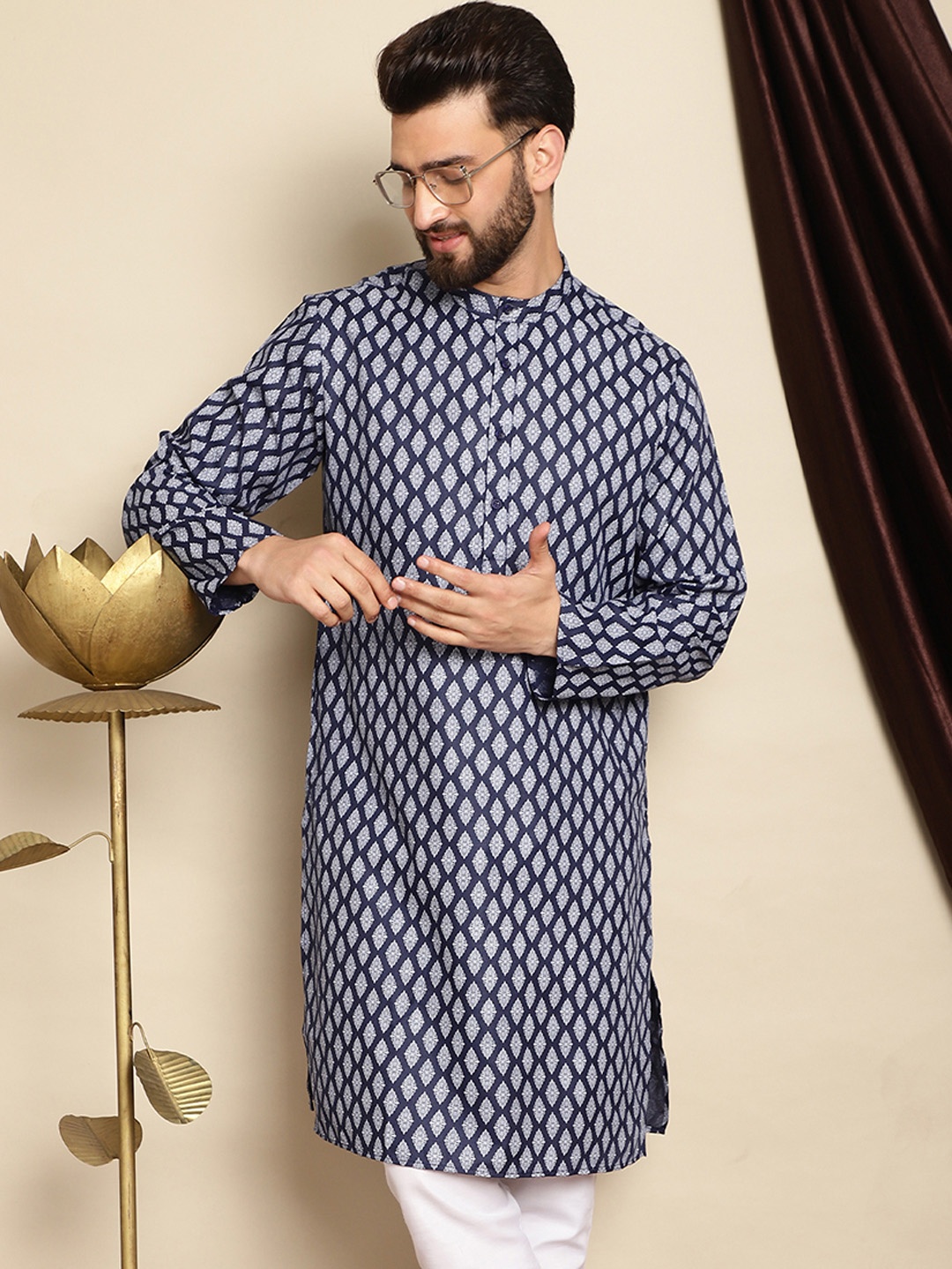 Anouk Ethnic Motifs Mandarin Collar Long Sleeves Thread Work Kurta, Navy blue