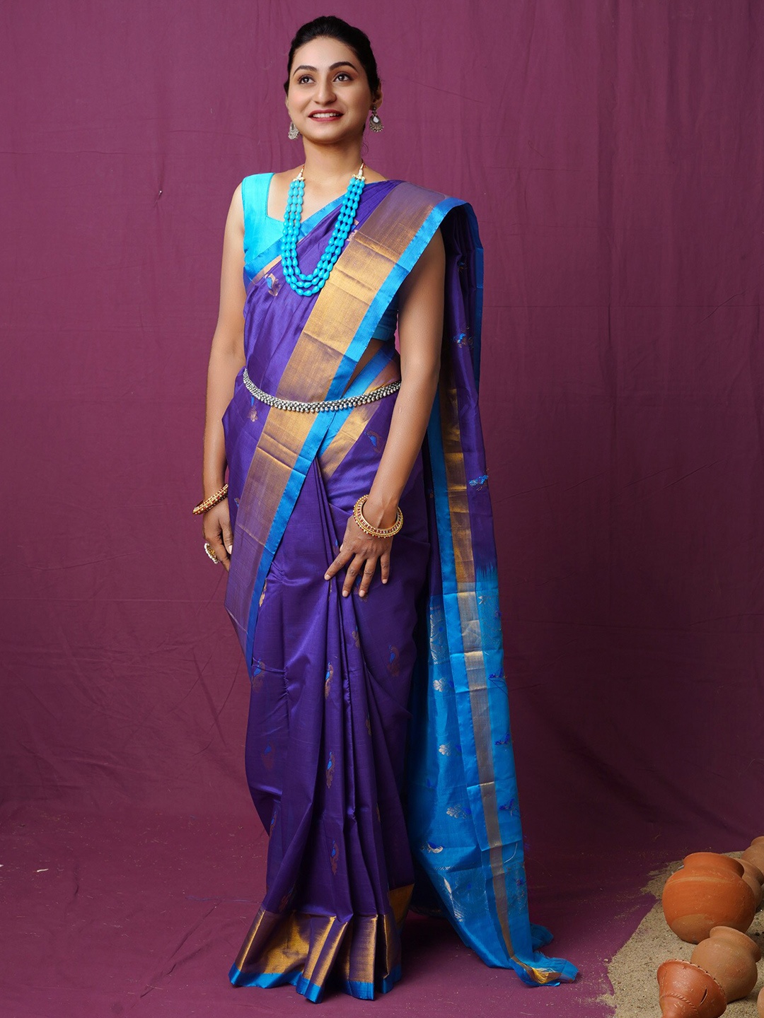 

Unnati Silks Ethnic Motifs Woven Design Zari Silk Cotton Kanjeevaram Saree, Blue