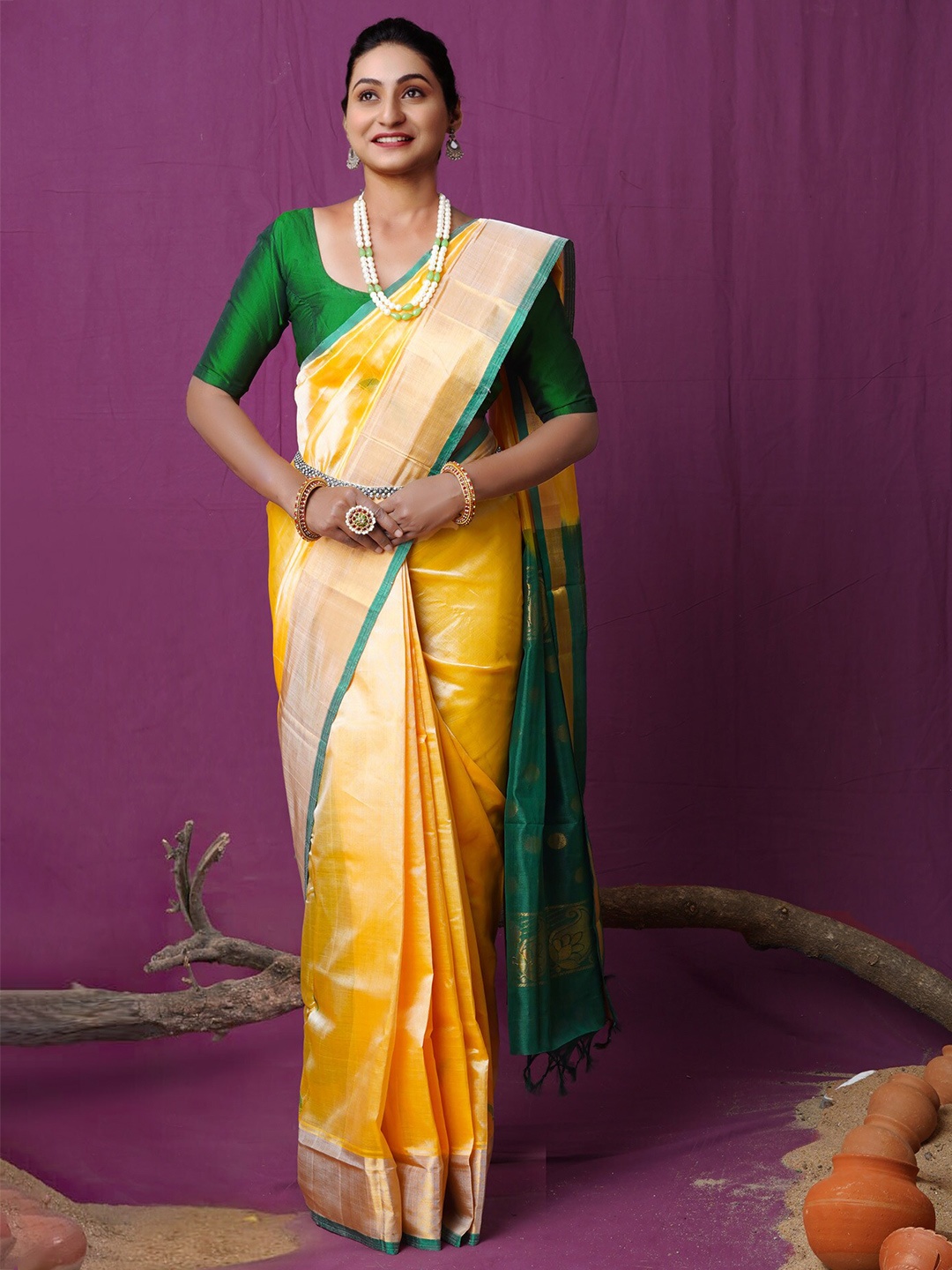 

Unnati Silks Ethnic Motifs Woven Design Zari Silk Cotton Kanjeevaram Saree, Yellow