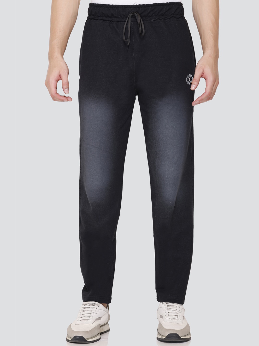 

JINXER Men Cotton Mid Rise Track Pant, Black