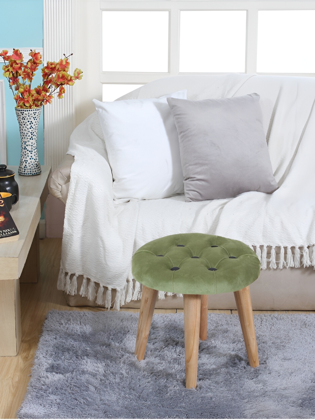 

Shadowkart Green & Beige Round Tufted Wooden Ottoman