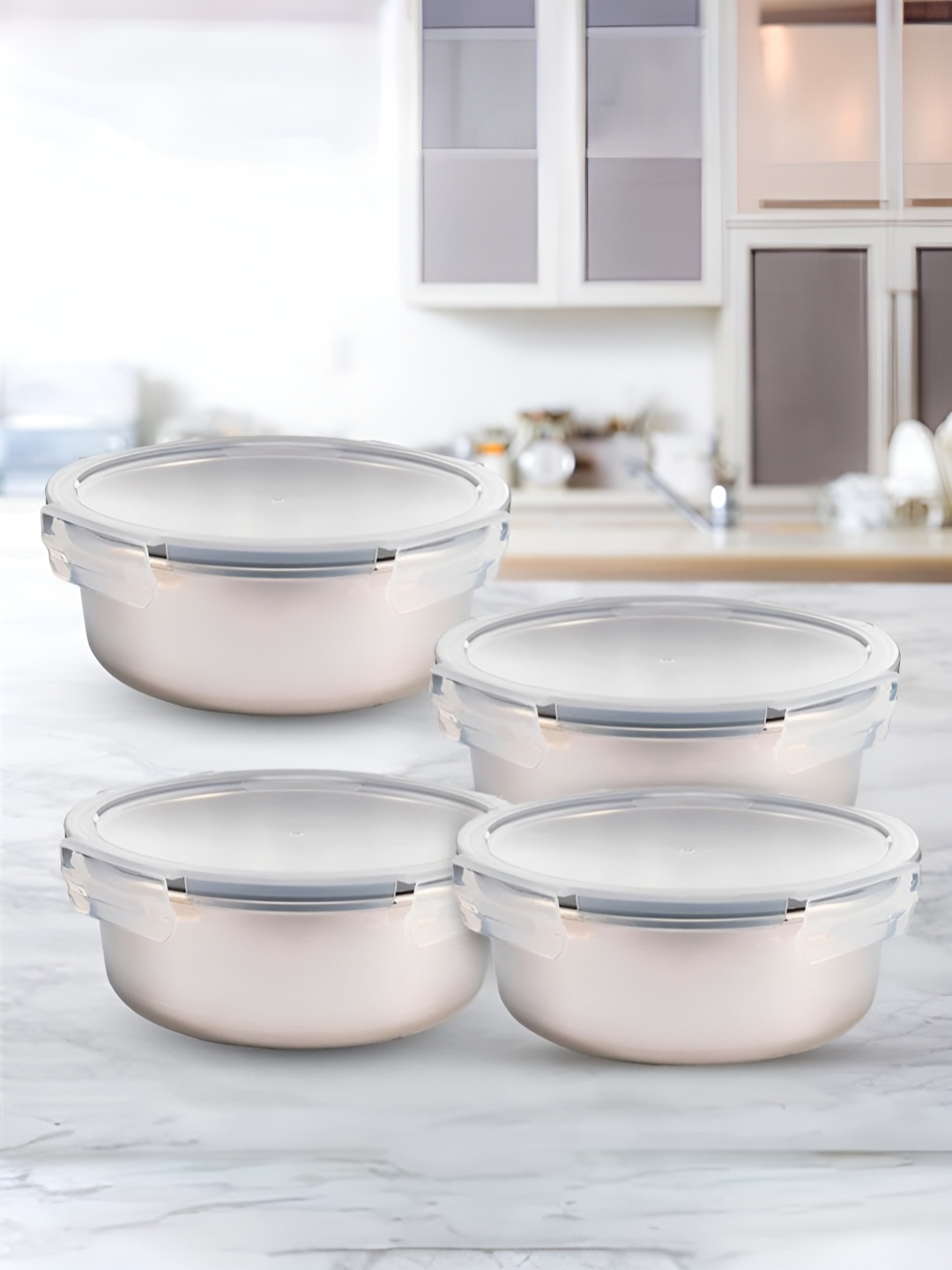 

The Better Home Silver-Toned Stainless Steel Microwave Safe Core