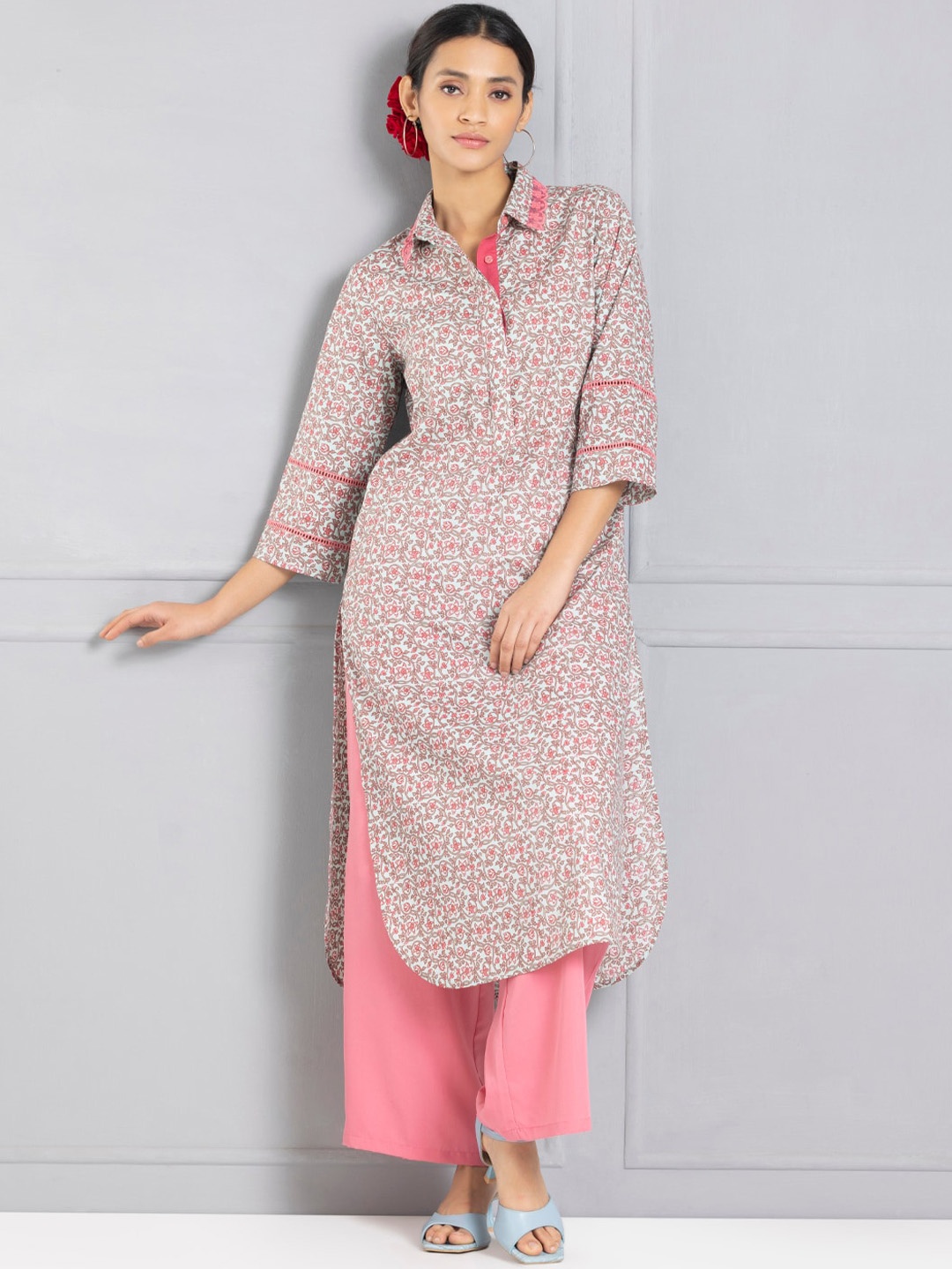 

SHAYE Ethnic Motifs Printed Cut Work Pure Cotton Straight Kurta, White