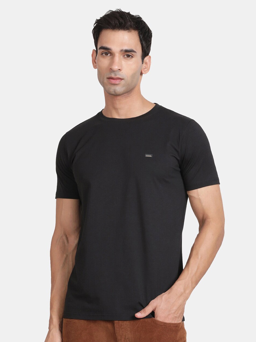 

t-base Round Neck Cotton Casual Relaxed Fit T-shirt, Black