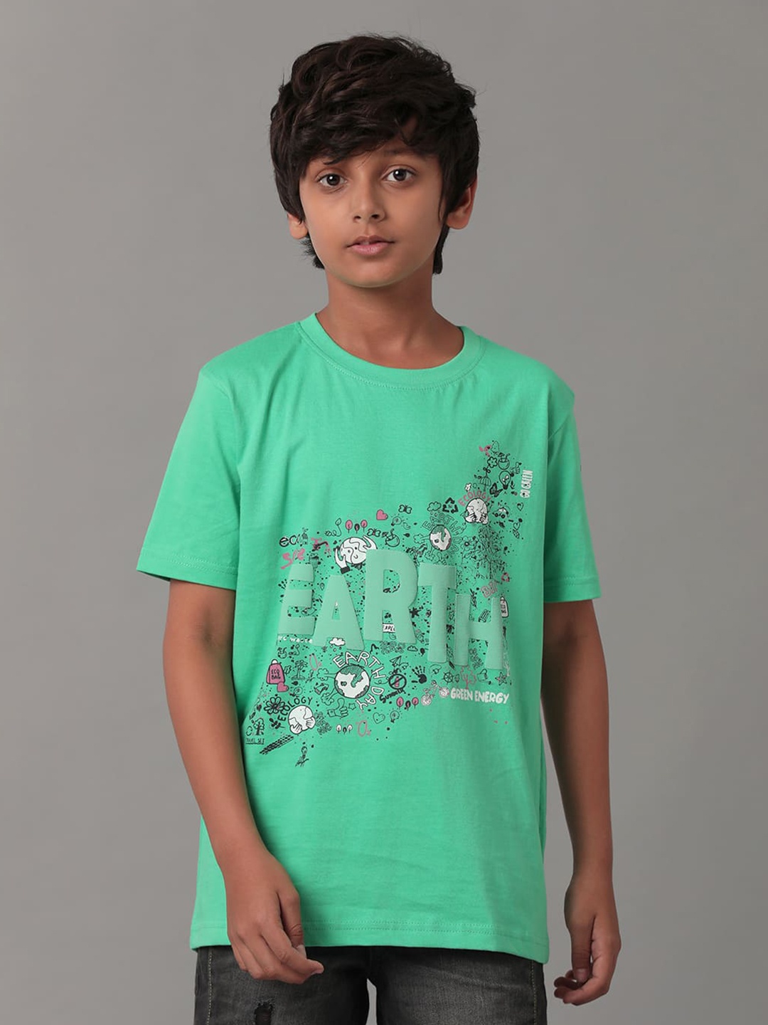 

UNDER FOURTEEN ONLY Boys Printed Applique T-shirt, Green