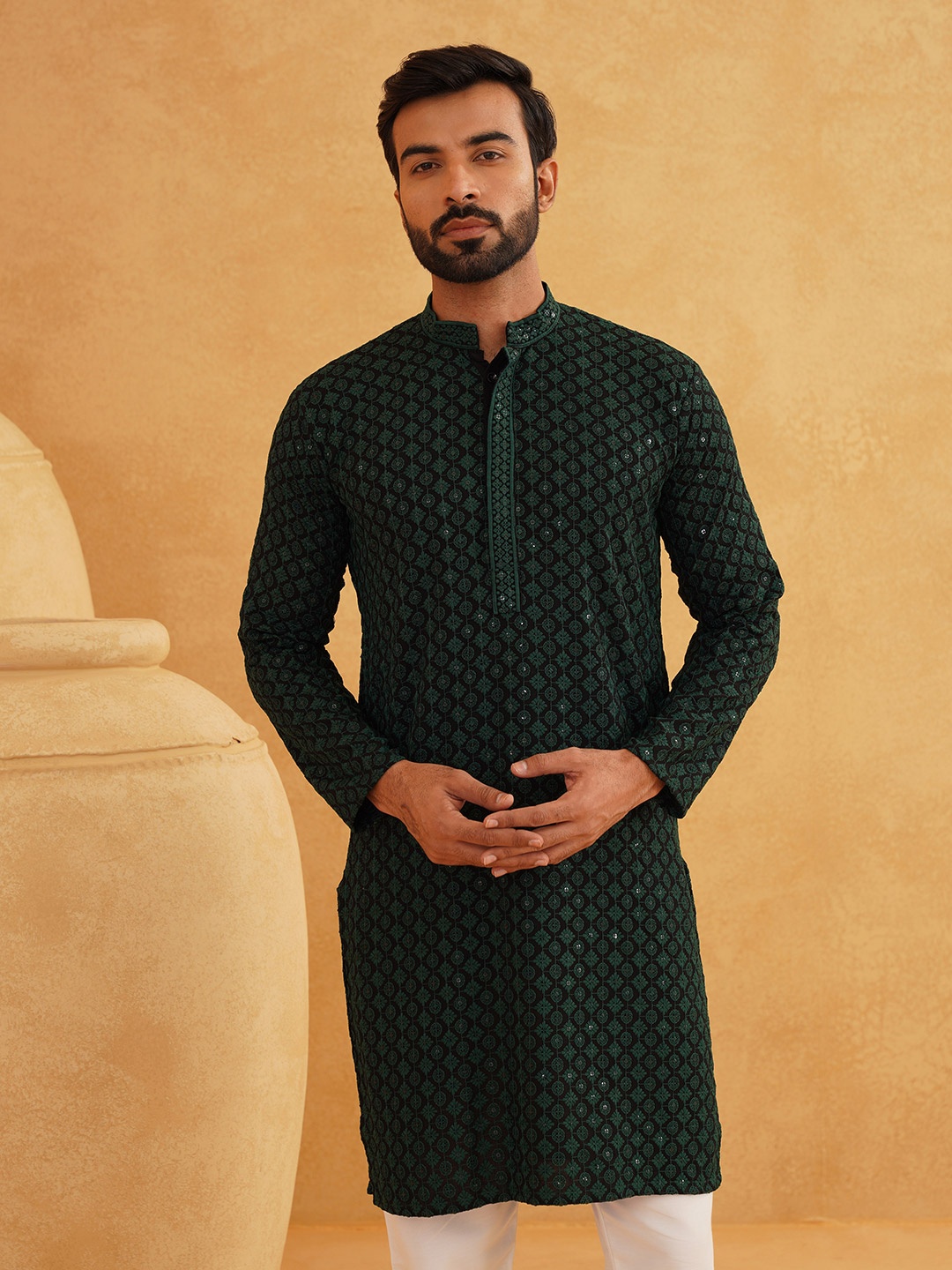 

SOJANYA Ethnic Motifs Embroidered Mandarin Collar Sequined Pure Cotton Straight Kurta, Green