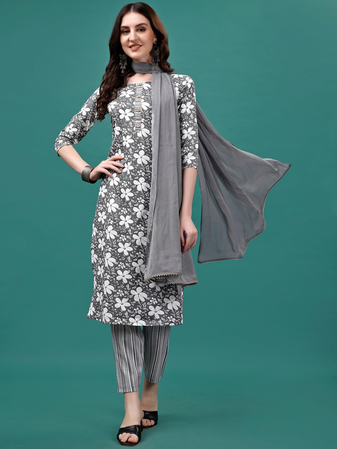 

KALINI Floral Printed Regular Straight Kurta With Trousers & Dupatta, Grey