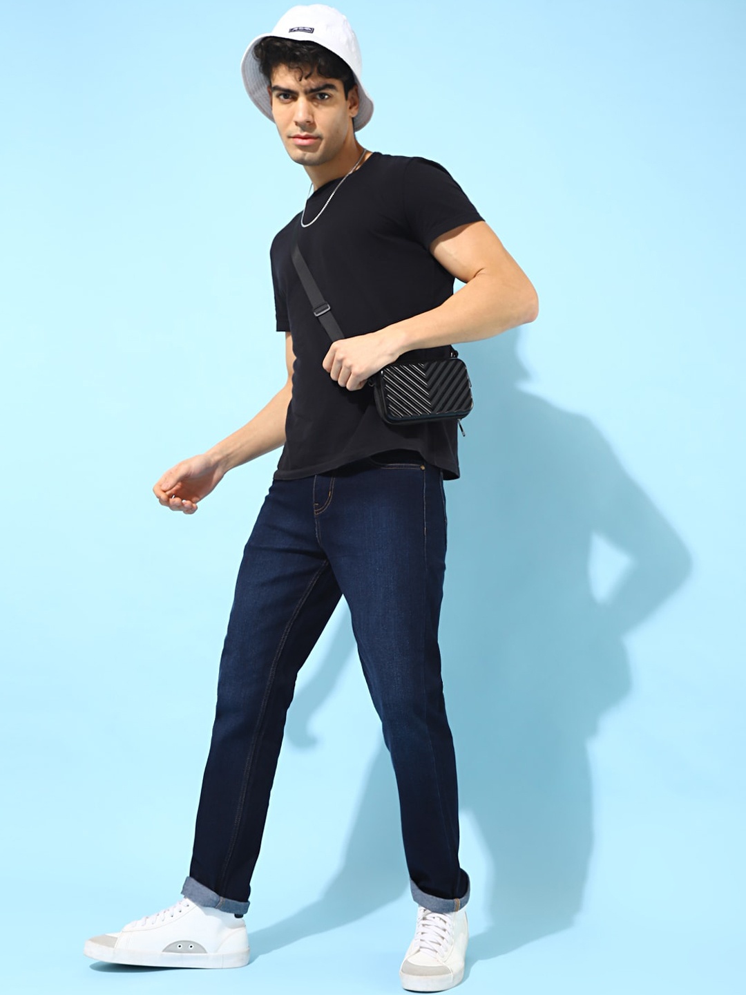 

Kook N Keech Men Navy Blue Jean Slim Fit Clean Look Stretchable Jeans