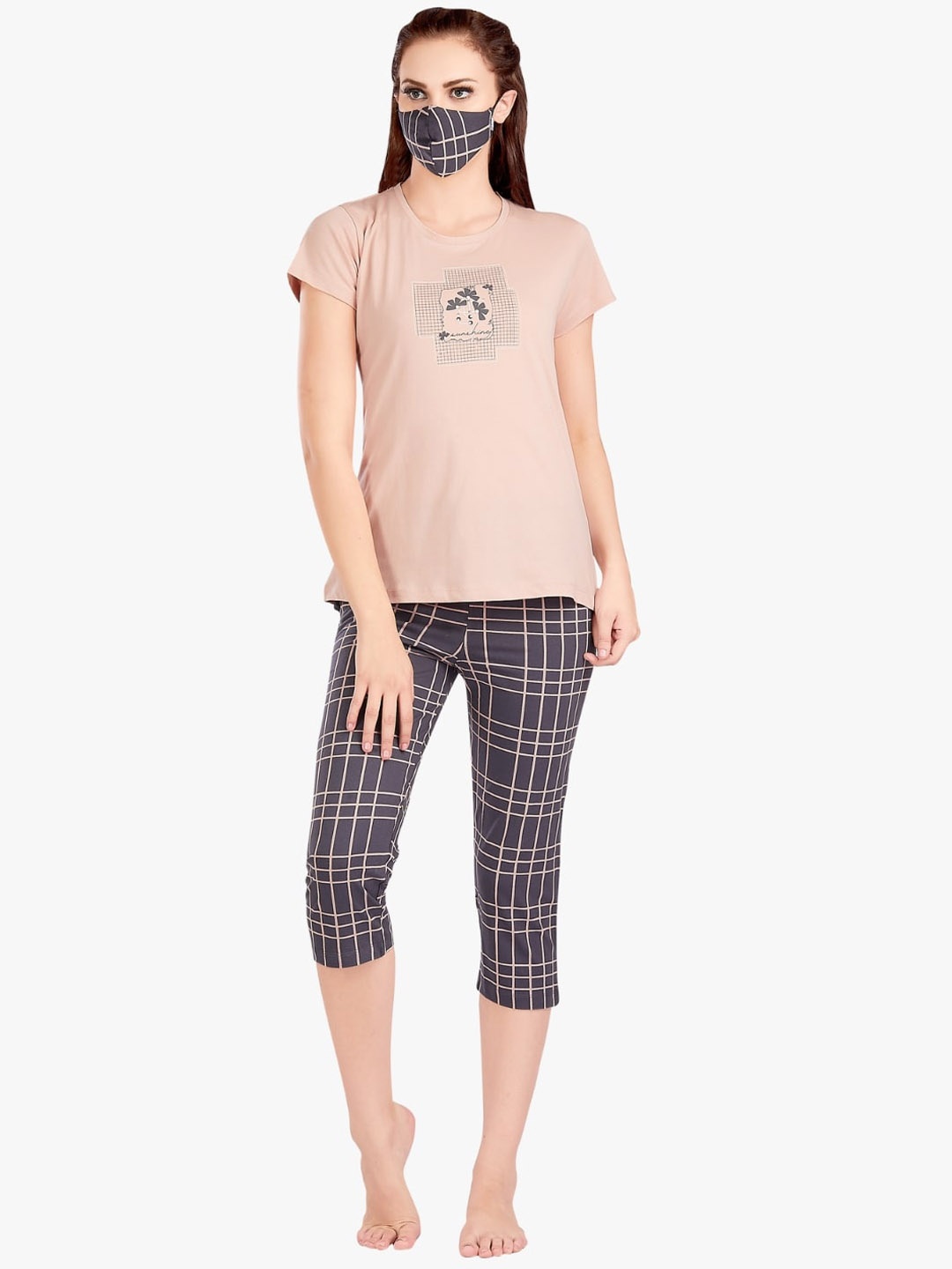 

QUIRA Graphic Printed Pure Cotton Night Suit, Peach