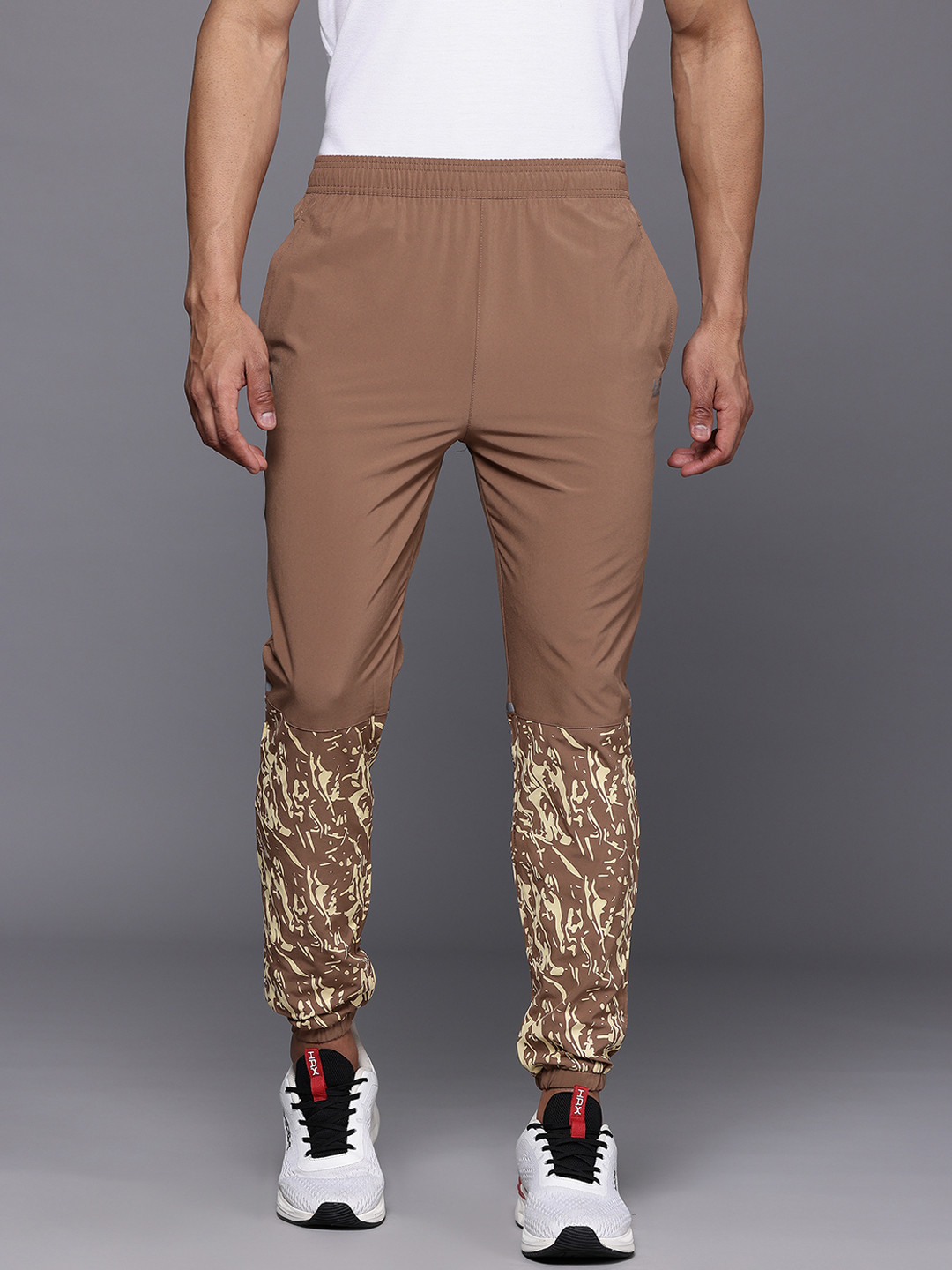 

HRX by Hrithik Roshan Men Rapid-Dry Running Joggers, Brown